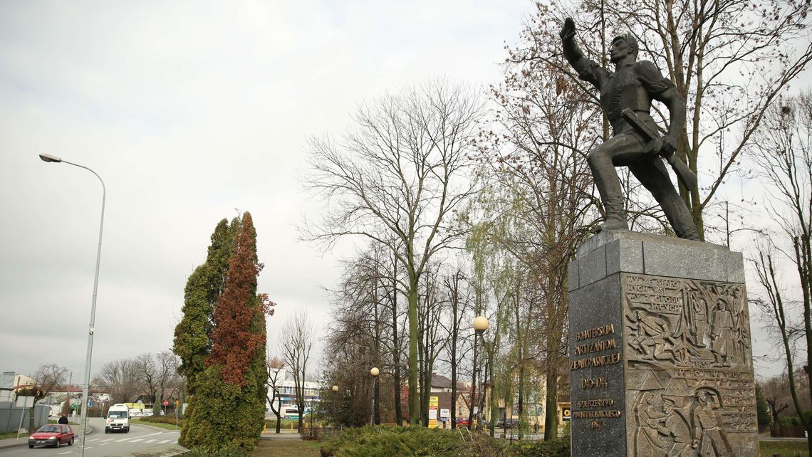 Jedna z najbardziej charakterystycznych budowli w mieście. Ale ten pomnik także musi zniknąć