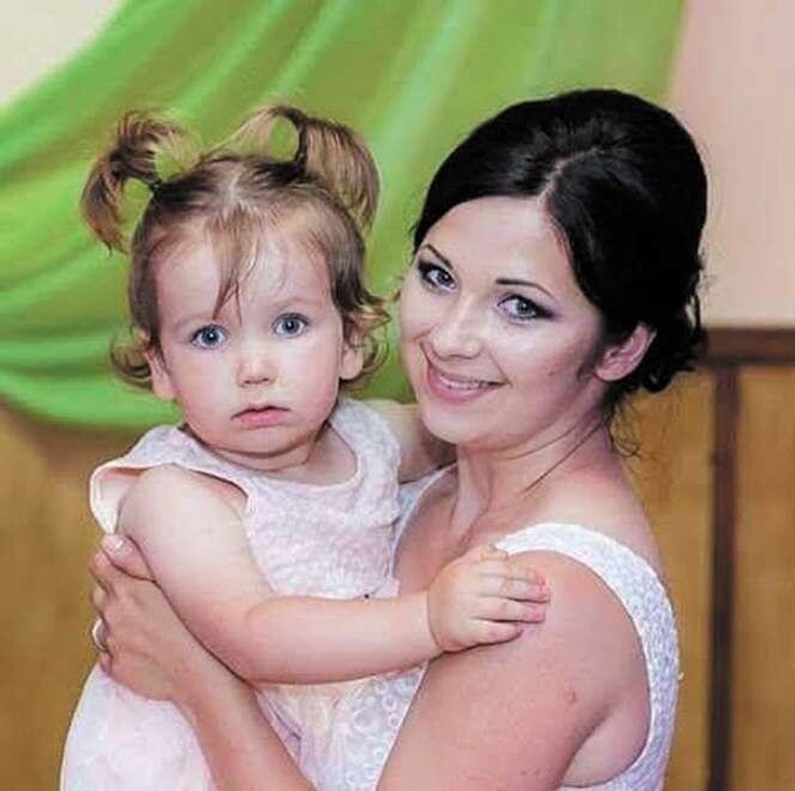 Jedyna szansa dla 4-latki z Poniatowej to leczenie w Meksyku. Ma guza mózgu Jedyna szansa dla 4-latki z Poniatowej to leczenie w Meksyku. Ma guza mózgu