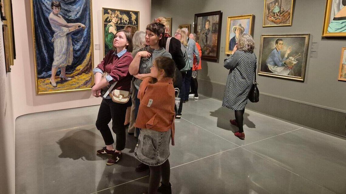 Jedyna taka wystawa w Polsce. Artystki w świetle jupiterów w Muzeum Narodowym w Lublinie Jedyna taka wystawa w Polsce. Artystki w świetle jupiterów w Muzeum Narodowym w Lublinie