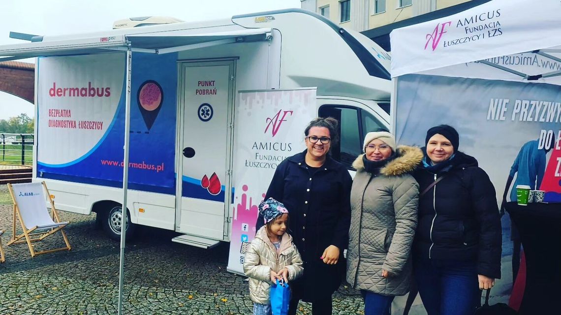 Jedzie Dermabus- mobilny gabinet dermatologiczny zatrzyma się w Chełmie