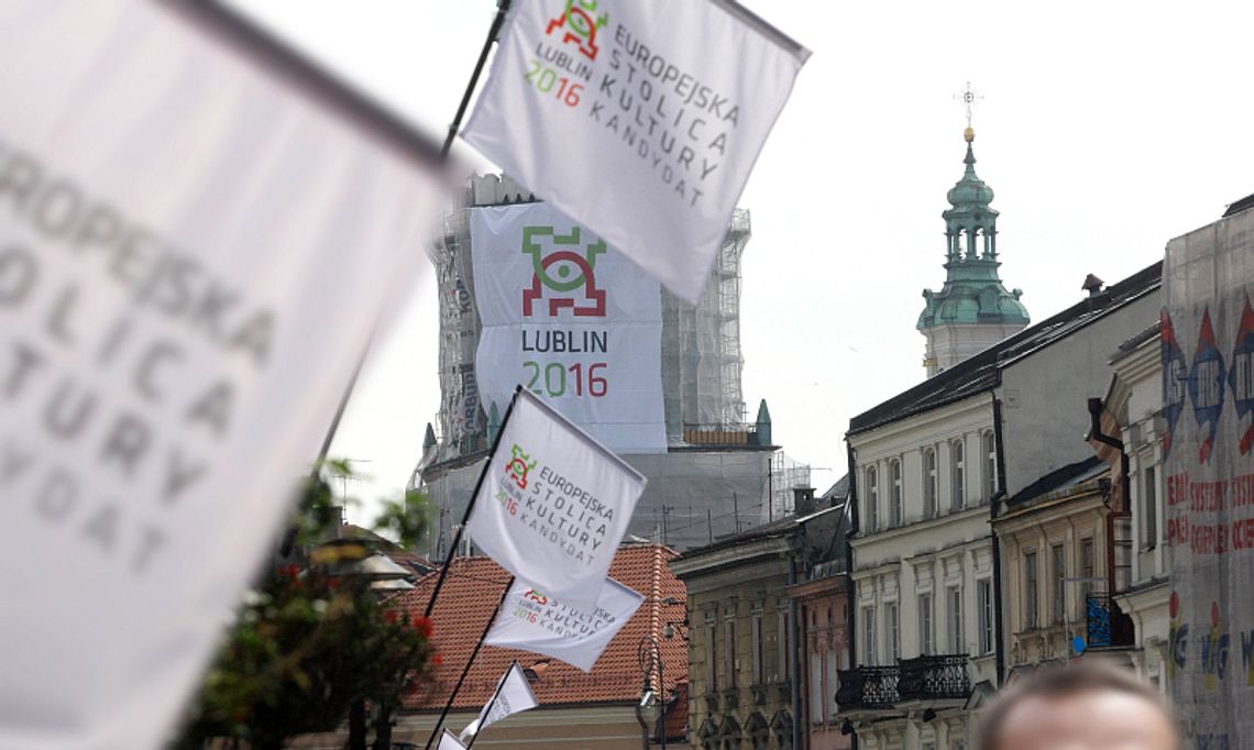 Jeśli nie aleja, to pamiątkowe tablice na placu w Lublinie?