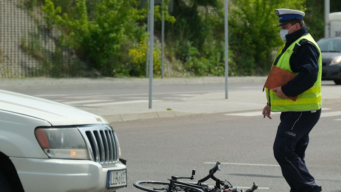 Jest fatalnie. Policjanci bez szkoleń patrolują drogi Jest fatalnie. Policjanci bez szkoleń patrolują drogi