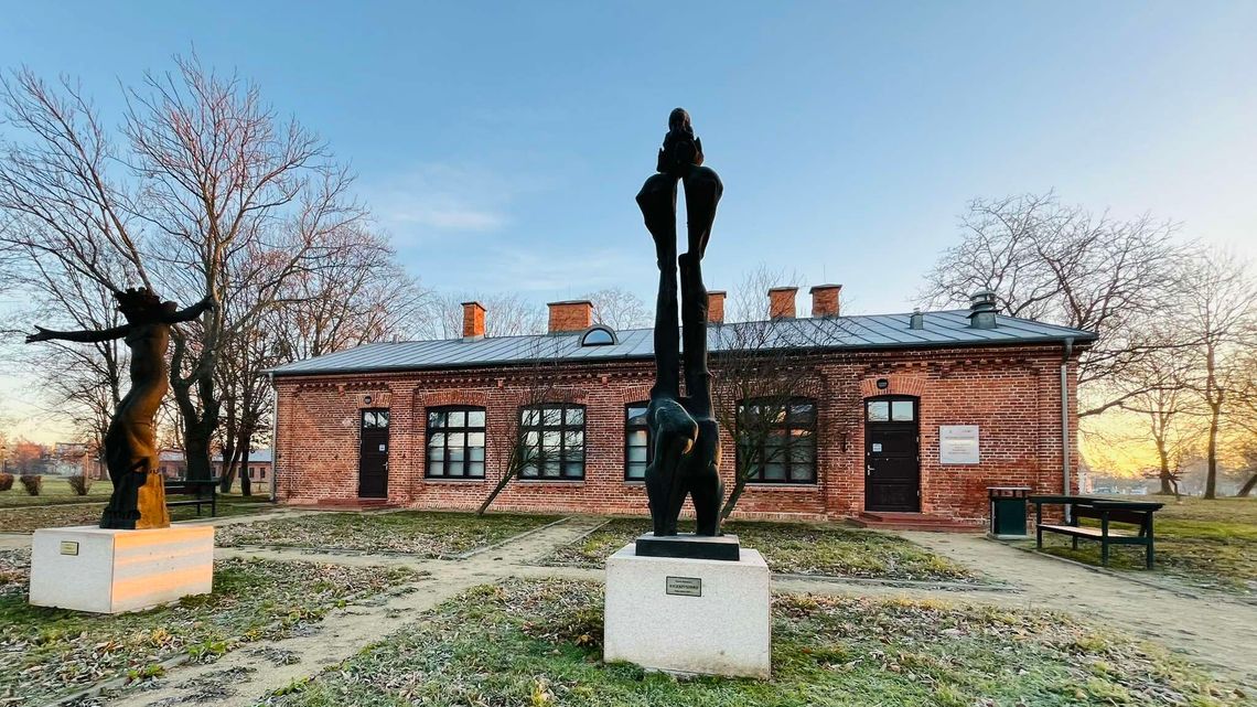 Jest plan, by zmienić plan. A galerię wyprowadzić Jest plan, by zmienić plan. A galerię wyprowadzić