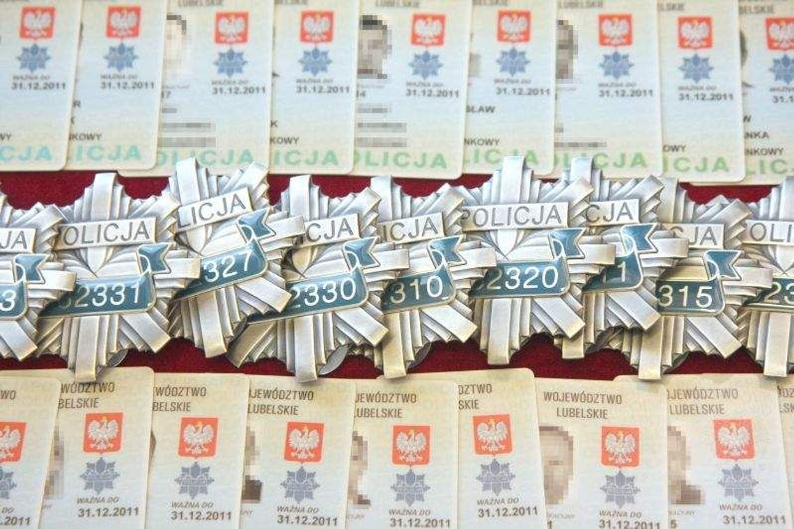 Jest praca w lubelskiej policji. W 2013 r. do wzięcia będzie ponad 200 etatów Jest praca w lubelskiej policji. W 2013 r. do wzięcia będzie ponad 200 etatów