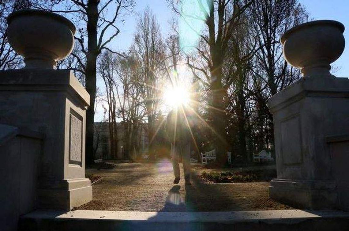 Jest regulamin Ogrodu Saskiego: Nie zamkną go na noc, a psy mają zakaz wstępu