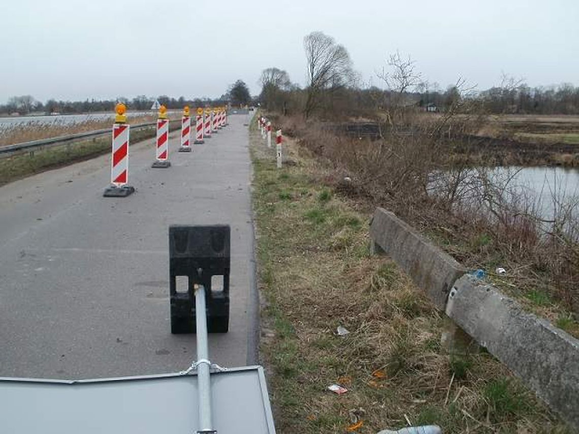 Jest wahadło, bo są bobry