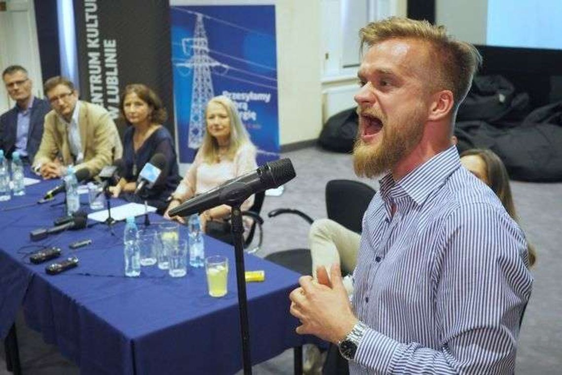 "Jesus Christ Superstar", Antonina Krzysztoń i Mikromusic na festiwalu Dźwięki Słów (pełny program) "Jesus Christ Superstar", Antonina Krzysztoń i Mikromusic na festiwalu Dźwięki Słów (pełny program)