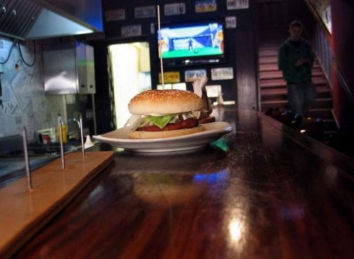 Jesz Burger przy ul. Jasnej zamknięty przez sanepid Jesz Burger przy ul. Jasnej zamknięty przez sanepid