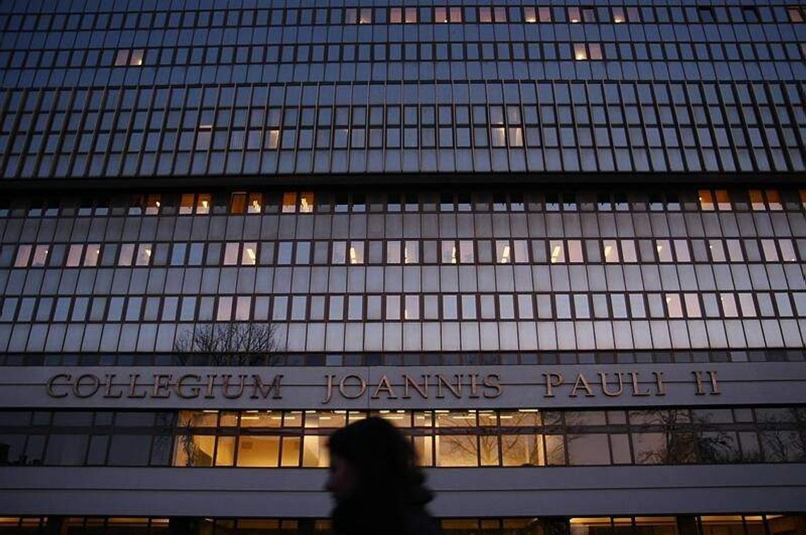 Jeszcze nie jesteś studentem? Stary nabór trwa, nowy się szykuje Jeszcze nie jesteś studentem? Stary nabór trwa, nowy się szykuje