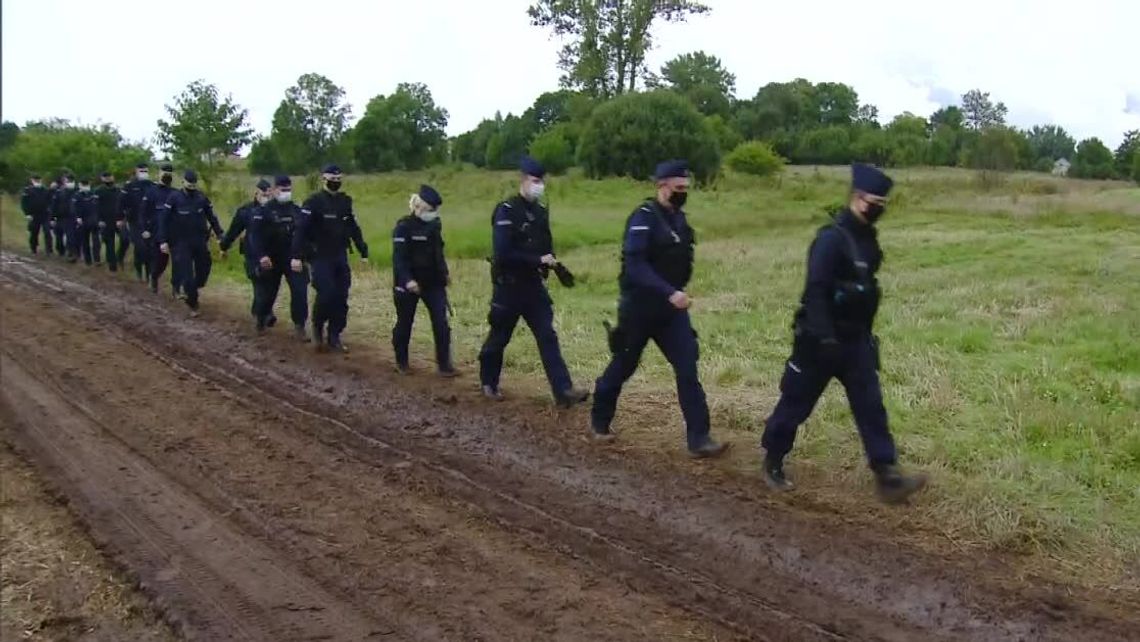 Jeszcze więcej wojska i policji na granicy Jeszcze więcej wojska i policji na granicy