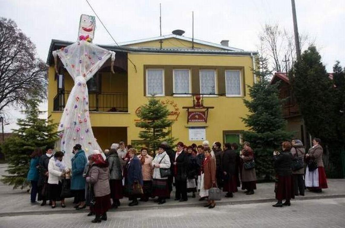 Jeziorzany: Utopią wielką marzannę