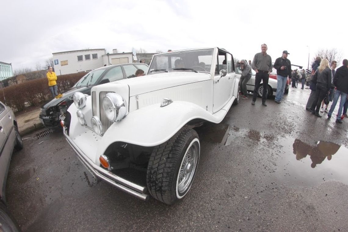 Joker z Hrubieszowa: Bracia zbudowali auto od podstaw