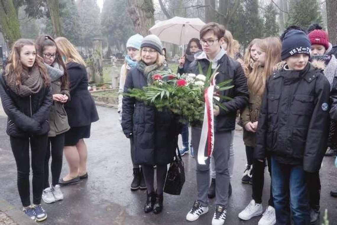 Józef Czechowicz ma urodziny. W tej szkole przez cztery dni Józef Czechowicz ma urodziny. W tej szkole przez cztery dni