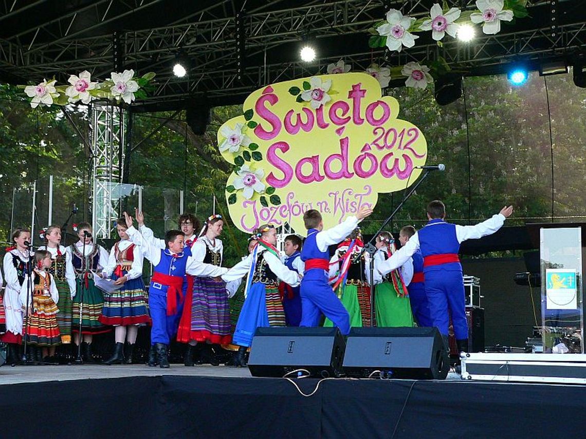 Józefów nad Wisłą: Po \"Święcie Sadów”