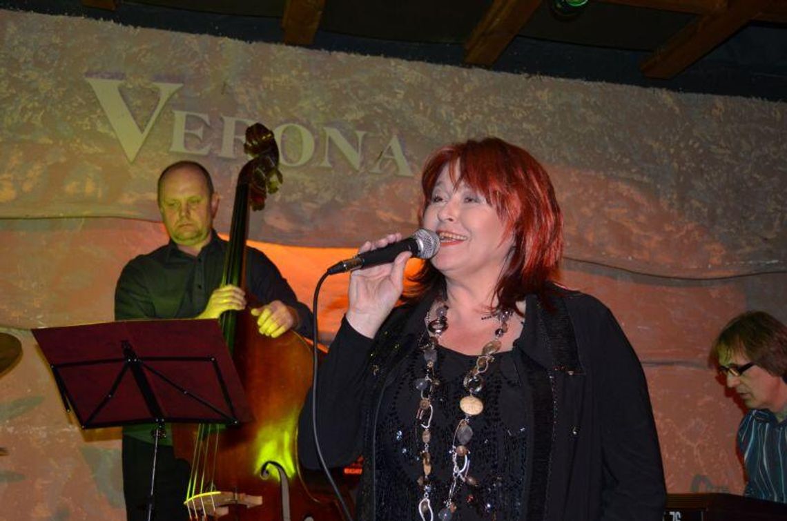 Jubileuszowe Bialskie Zaduszki Jazzowe: Wystąpiła Danuta Błażejczy