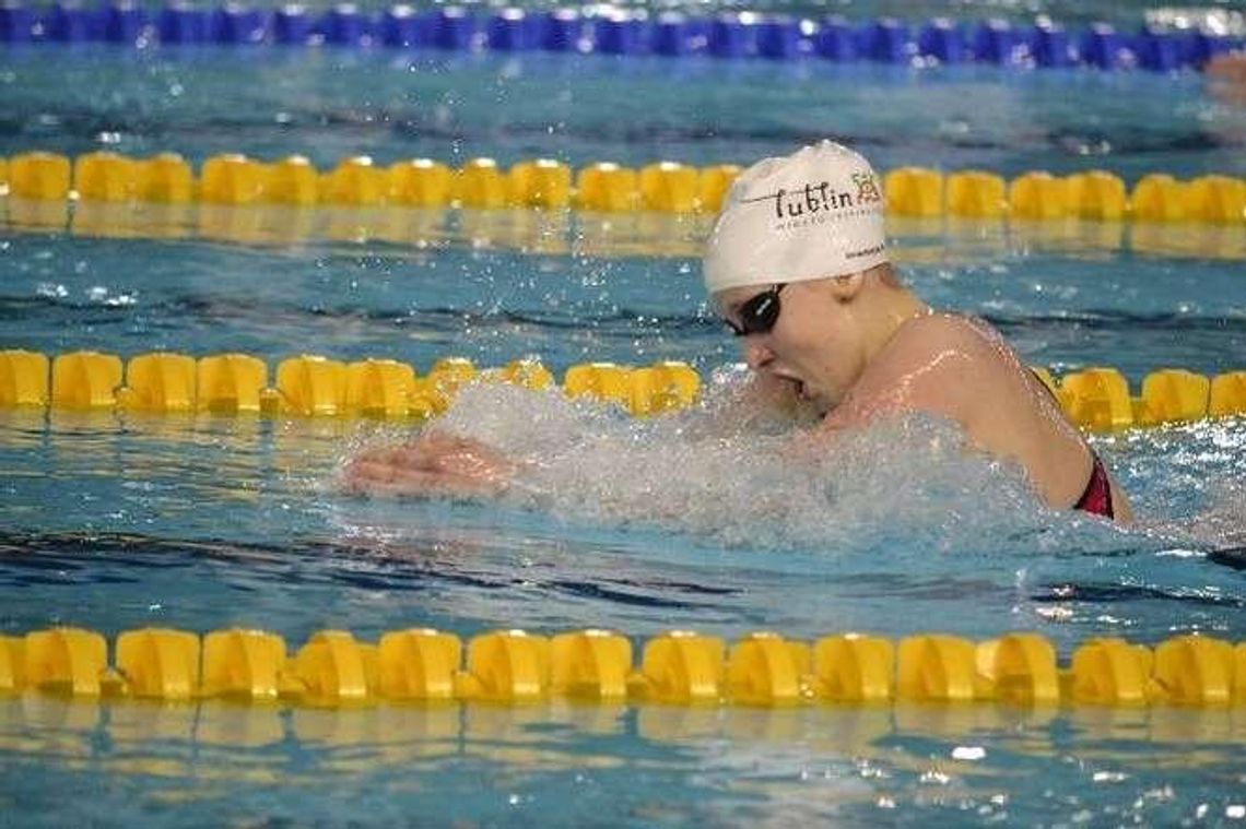 Julia Adamczyk mistrzynią Polski juniorek w pływaniu