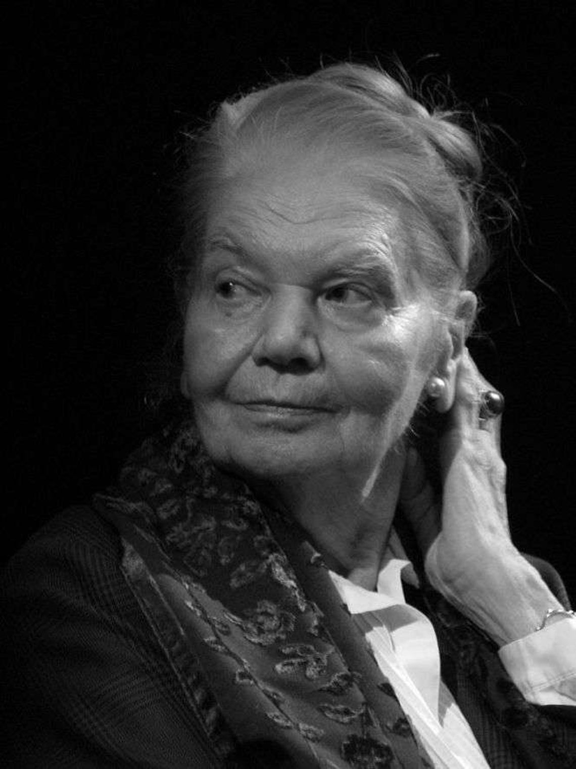 Julia Hartwig nie żyje. Poetka pochodząca z Lublina miała 95 lat