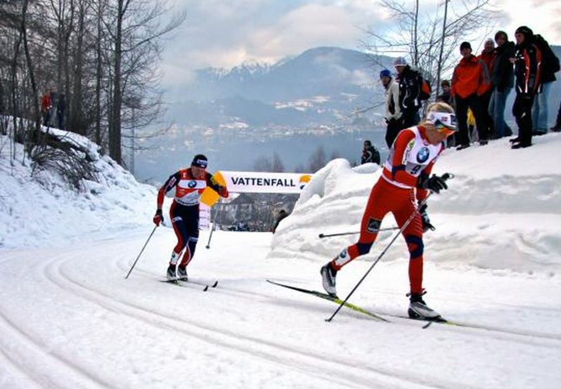 Justyna Kowalczyk i Marit Bjoergen odpadły w ćwierćfinale biegu w Szklarskiej Porębie!