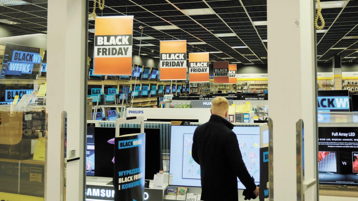 Jutro Czarny Piątek. Polacy skorzystają z promocji i wezmą udział w święcie wyprzedaży