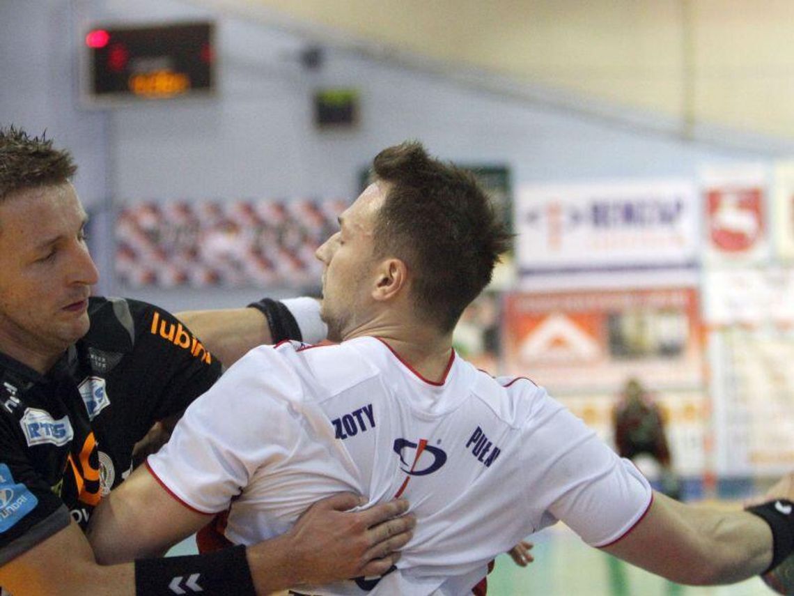 Jutro w Piotrkowie Azoty Puławy zagrają mecz z miejscowym beniaminkiem Jutro w Piotrkowie Azoty Puławy zagrają mecz z miejscowym beniaminkiem