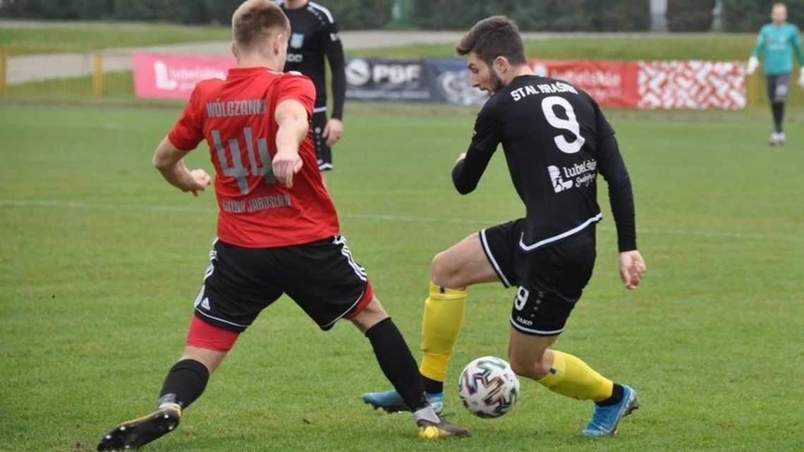 Jutrzenka Giebułtów – Stal Kraśnik 1:3. Wygrali mecz o sześć punktów Jutrzenka Giebułtów – Stal Kraśnik 1:3. Wygrali mecz o sześć punktów