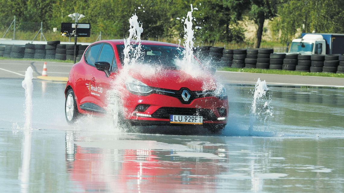 Już za chwilę zmiany w przepisach na prawo jazdy. Dodatkowe opłaty i szkolenie dla kierowców