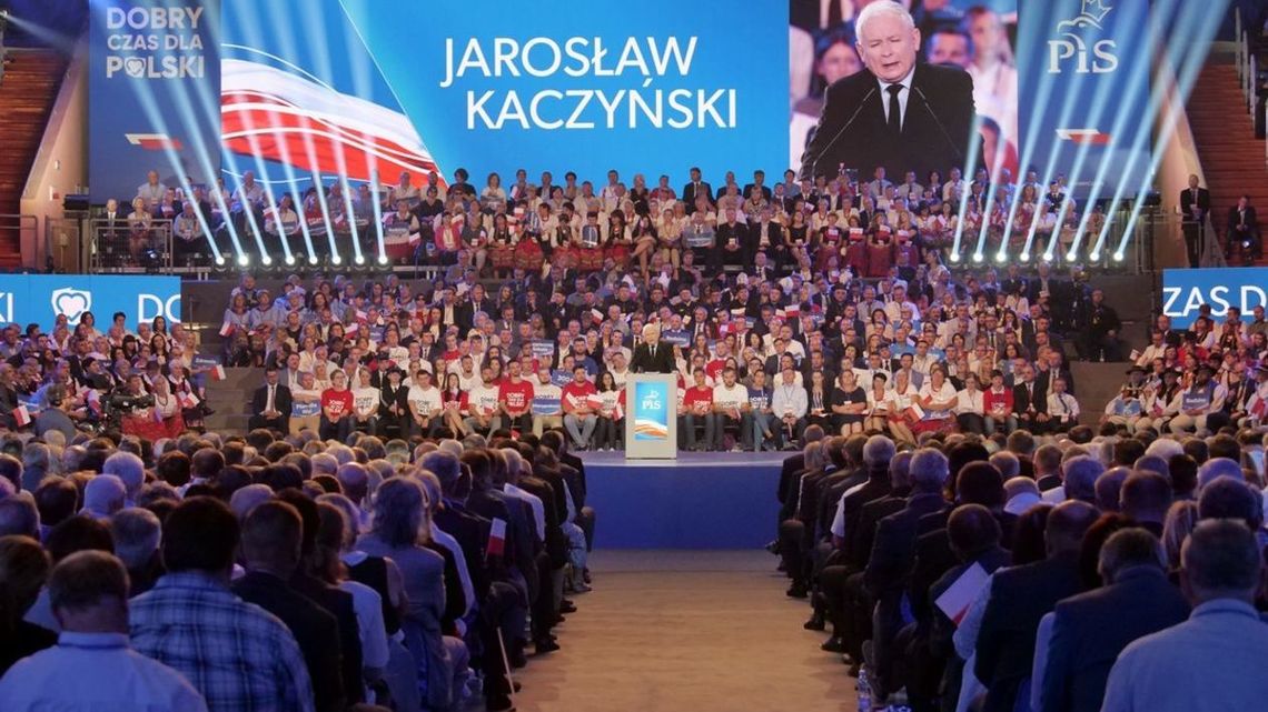 Kaczyński w Lublinie zapowiedział 3 tys. zł najniższej płacy. Rząd ma inny plan