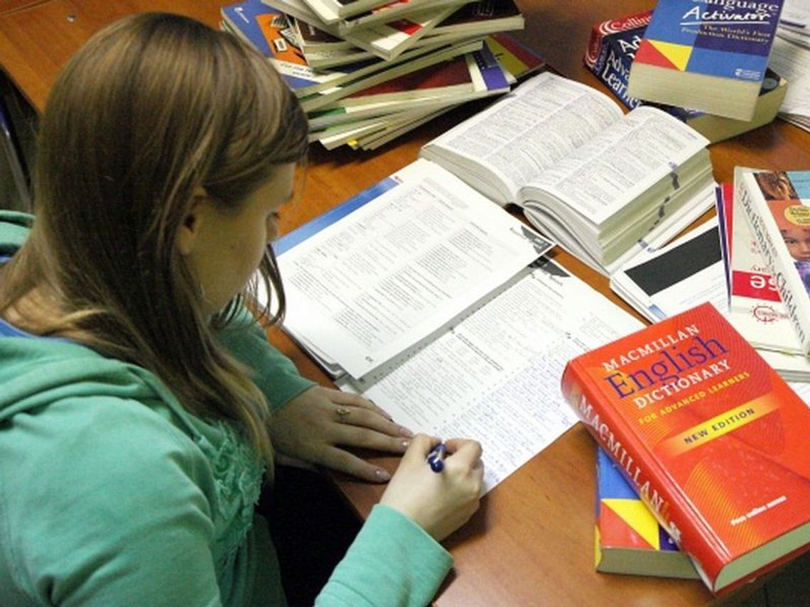 Kalendarz na rok szkolny 2011/2012: Więcej nauki, mniej wolnego na święta