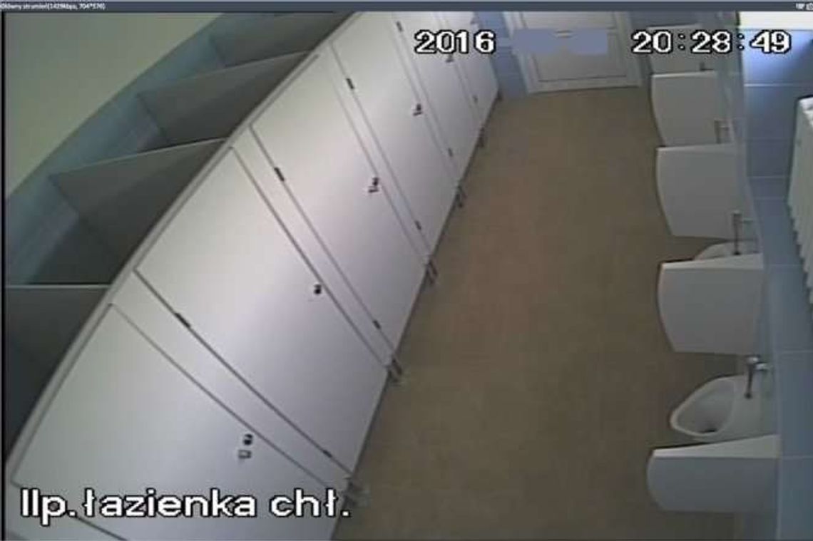 Kamera nagrywała szkolne pisuary. Nikt nie poniesie konsekwencji. "Nie było uwag i skarg"