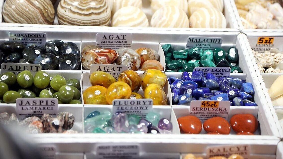 Kamienie szlachetne a nawet meteoryty. W sobotę startuje giełda minerałów Kamienie szlachetne a nawet meteoryty. W sobotę startuje giełda minerałów