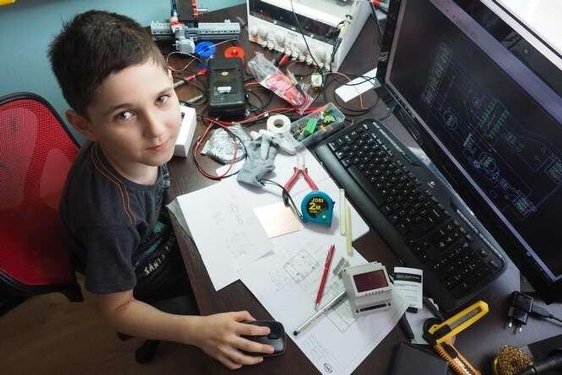 Kamil, 9-letni student z Lublina dostanie stypendium. Minister przyjedzie żeby je wręczyć Kamil, 9-letni student z Lublina dostanie stypendium. Minister przyjedzie żeby je wręczyć