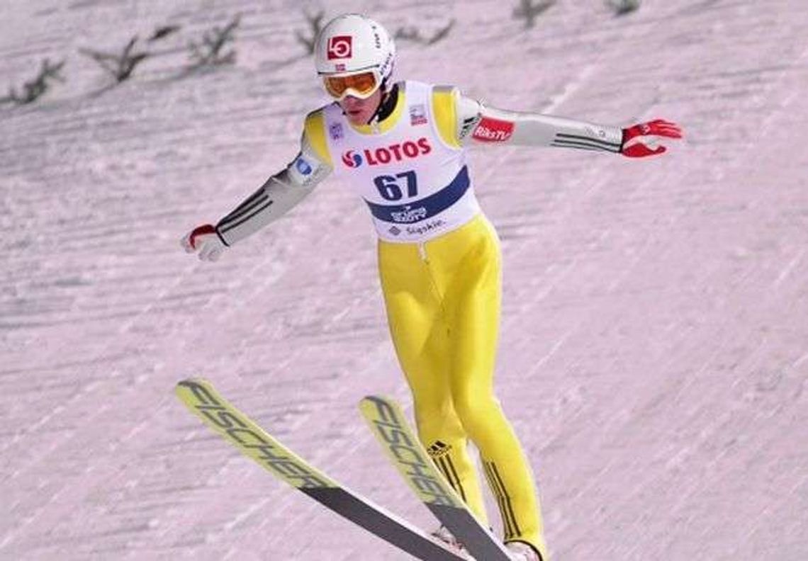 Kamil Stoch wygrał w Wiśle i i wskoczył na czoło klasyfikacji generalnej PŚ (wideo)