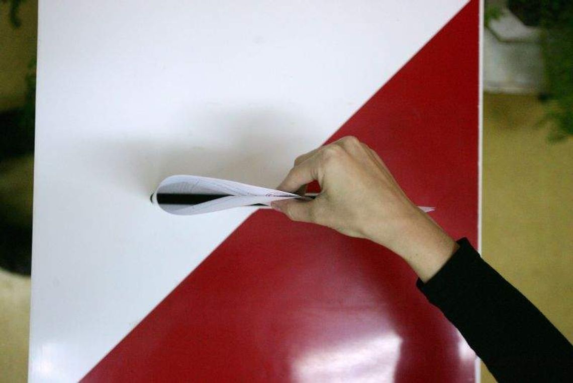 Kamiński "jedynką". Kandydatka PO: Rezygnuję z wyborów do PE