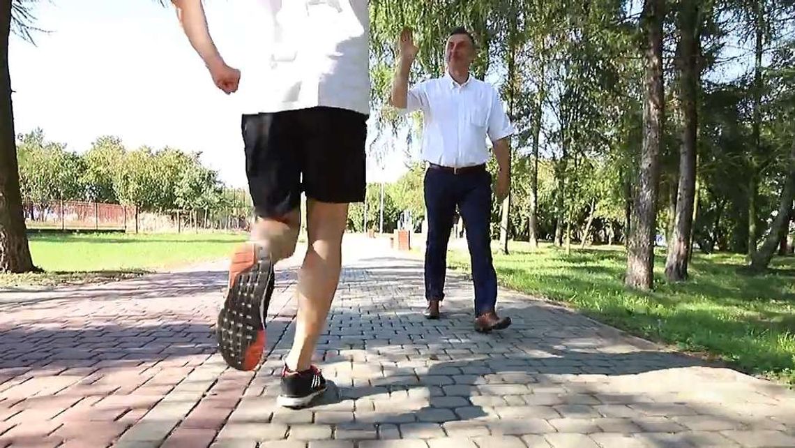 Kandydat na burmistrza w spocie wyborczym. "Filmik adekwatny do kandydata" Kandydat na burmistrza w spocie wyborczym. "Filmik adekwatny do kandydata"