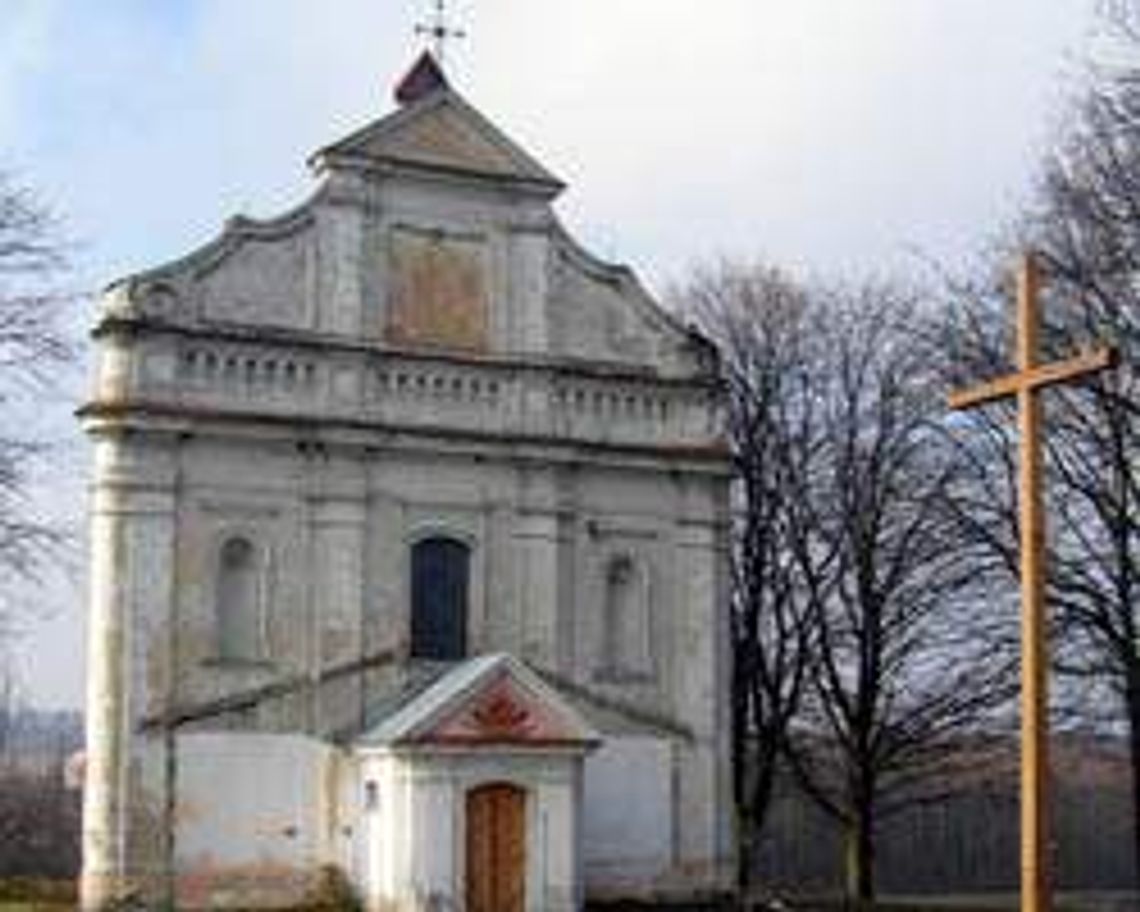 Kaplica trójkątna w Stróży (nr 29) - 8 głosów