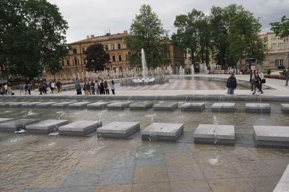 Kapsuła czasu na placu Litewskim. Nagraj swoje pozdrowienia