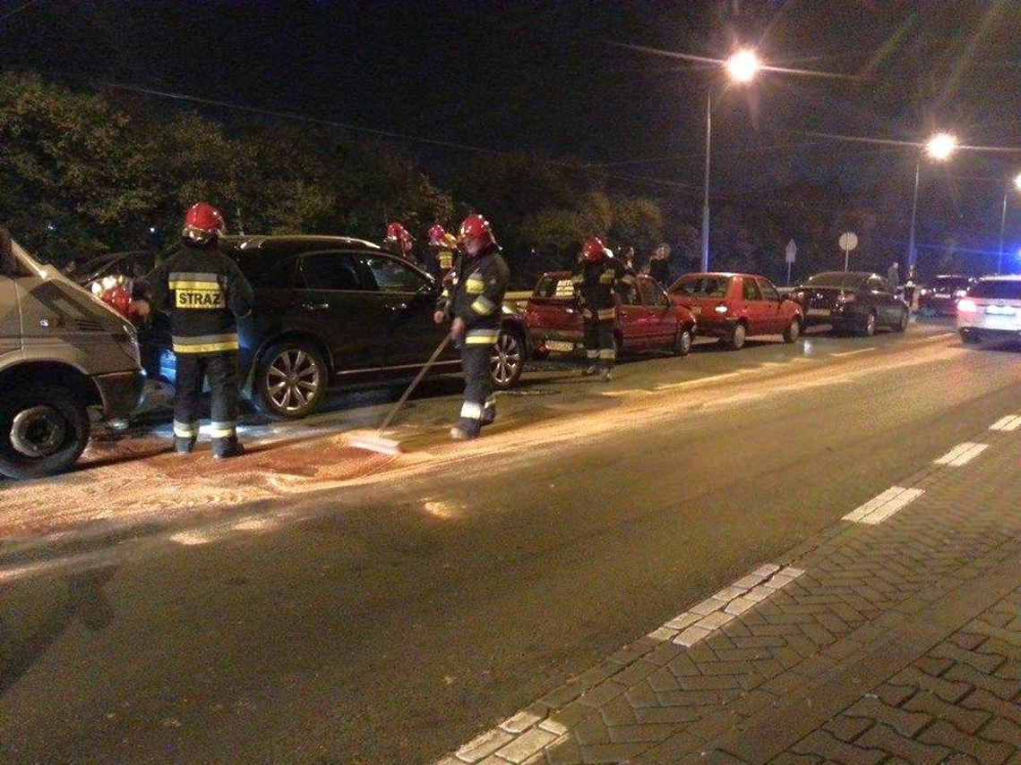 Karambol kilku samochodów na al. Kraśnickiej