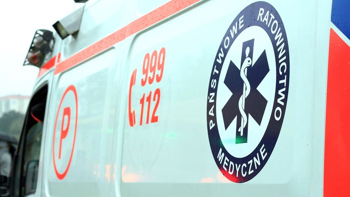 Karetka z pacjentem krążyła przez kilka godzin. Szpital tłumaczy, dlaczego go nie przyjął Karetka z pacjentem krążyła przez kilka godzin. Szpital tłumaczy, dlaczego go nie przyjął