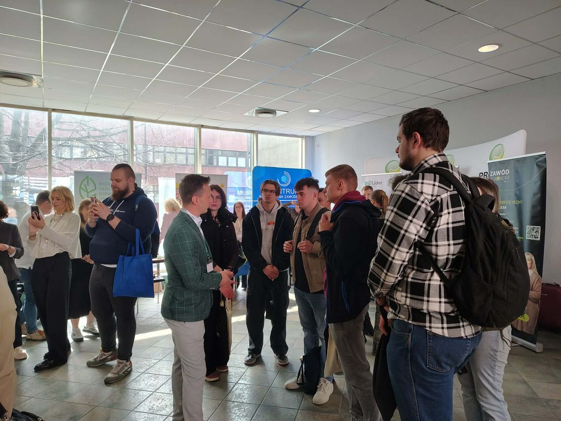 Kariera na wyciagnięcie ręki. UP łączy studentów z biznesem