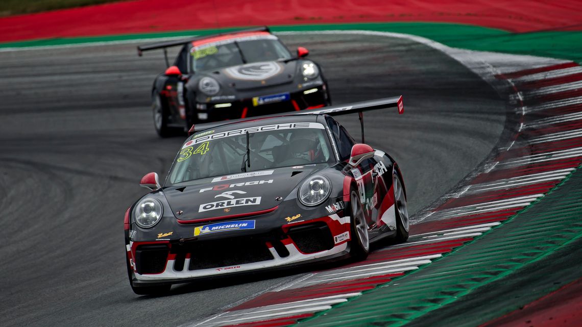 Karol Kręt z Tereszpola osiąga sukcesy w serii Porsche Sports Cup Deutschland