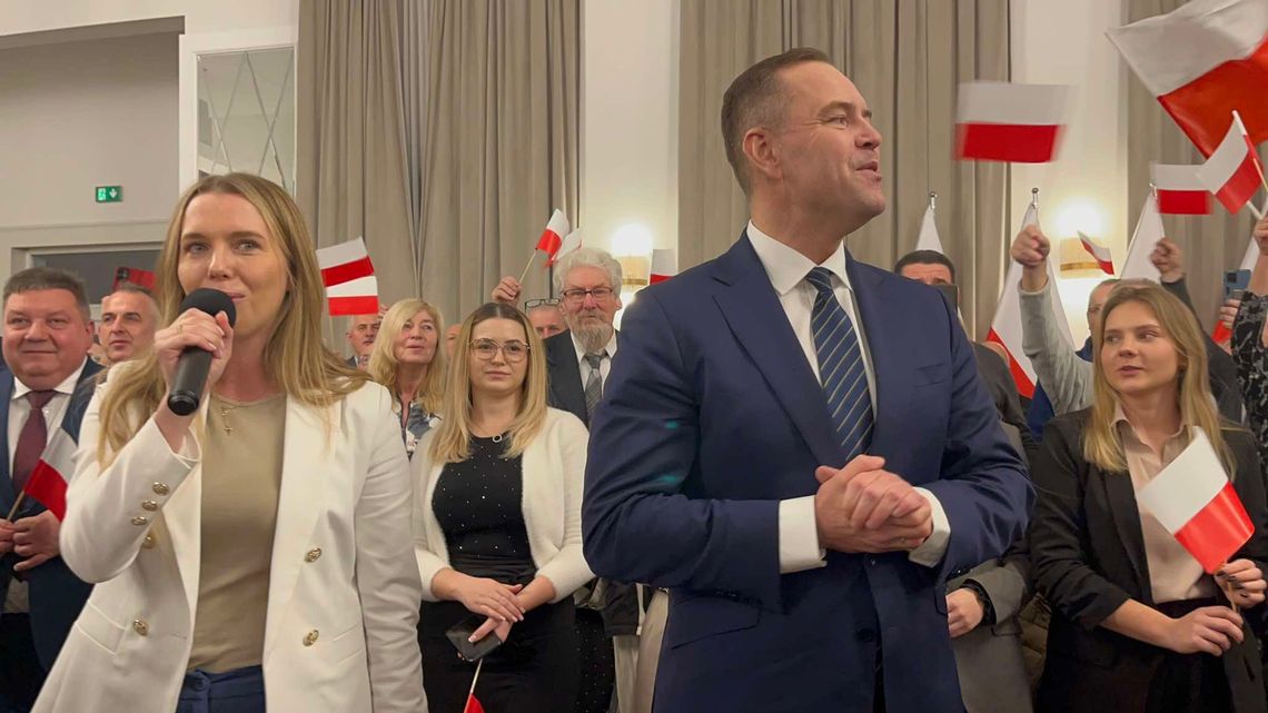 Karol Nawrocki w Lubelskiem. Zamość witał kandydata śpiewem