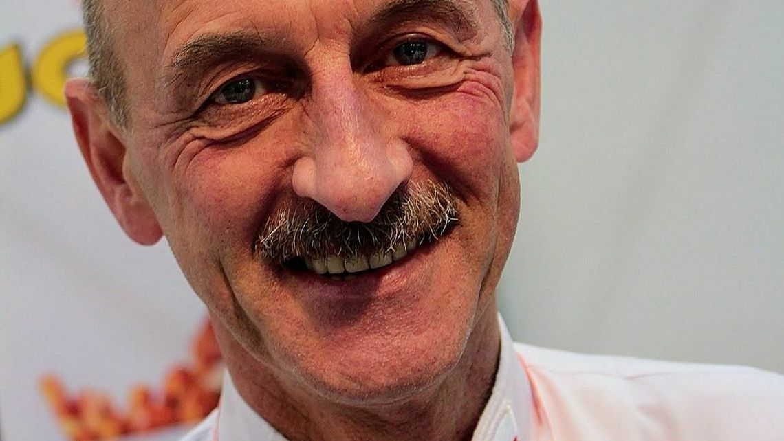 Karp w śmietanie z bursztynowym kajmakiem. Poleca wieloletni szef kuchni na dworze króla Belgów