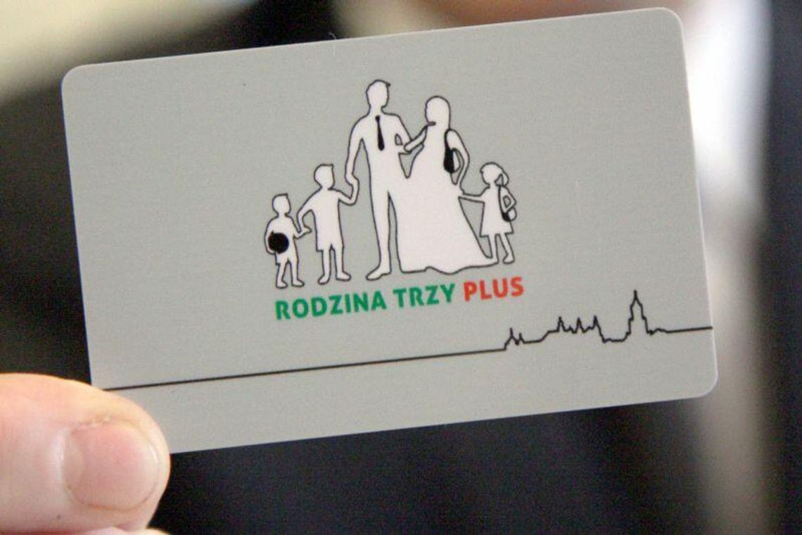 Karta \"Rodzina Trzy Plus\": Rusza składanie wniosków Karta \"Rodzina Trzy Plus\": Rusza składanie wniosków