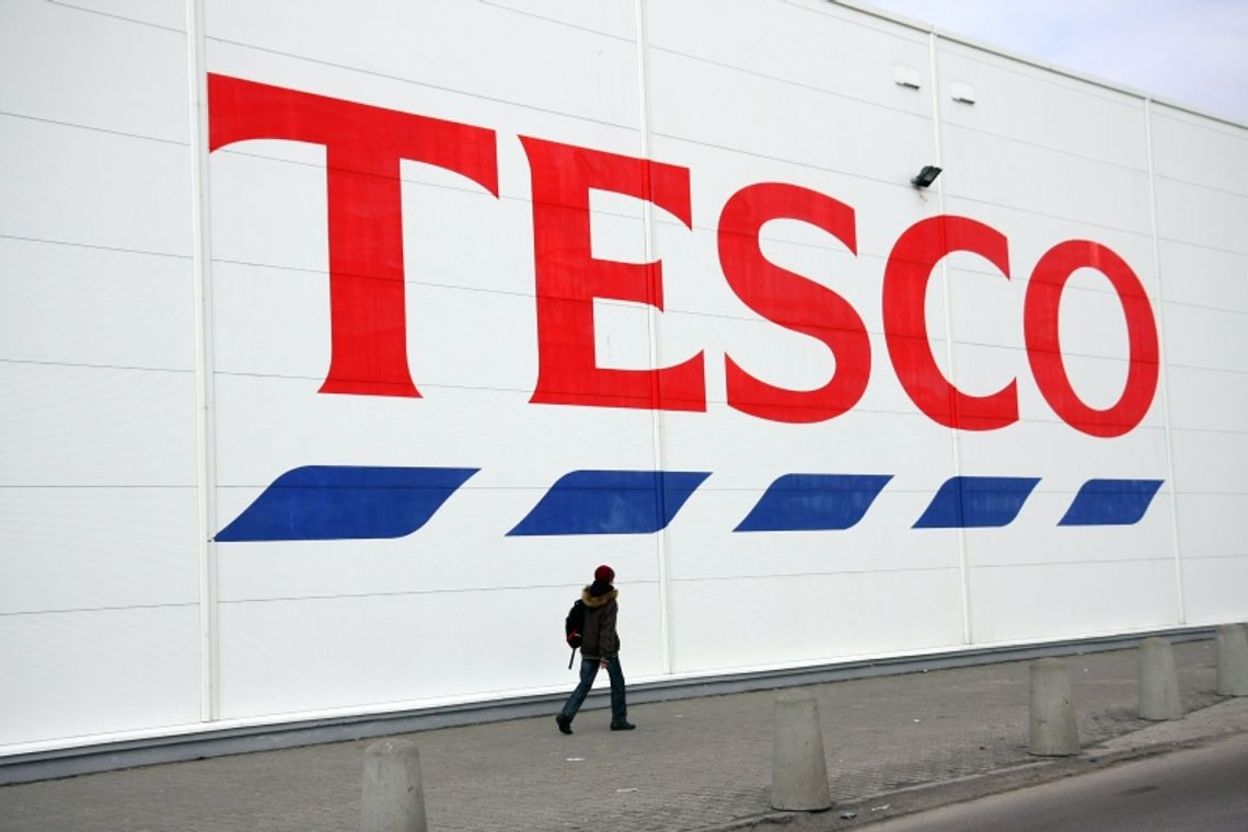 Kasjerki z Tesco mają dość. \"Robi się z nas robota i akwizytora\" Kasjerki z Tesco mają dość. \"Robi się z nas robota i akwizytora\"