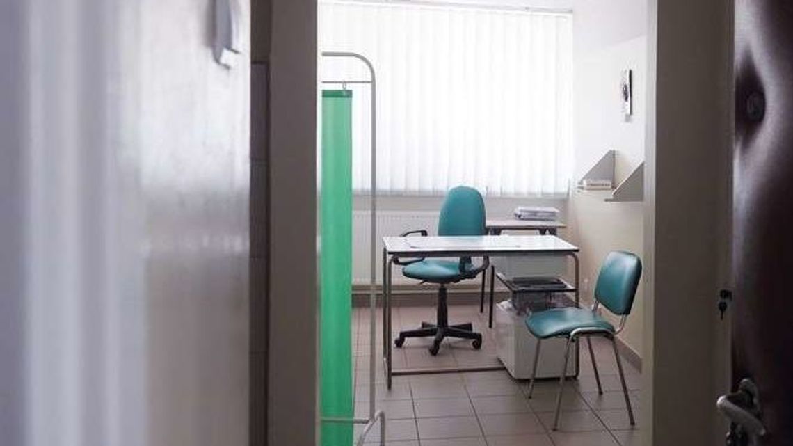 Kaszel to nie nagłe pogorszenie zdrowia. Pacjent do domu wrócił bez recepty 