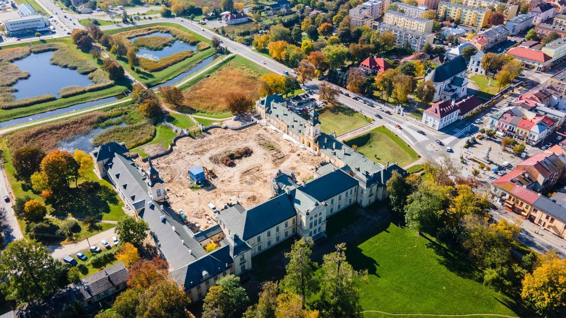 Kawiarnia na parterze. Pałac Potockich po remoncie ma tętnić życiem 