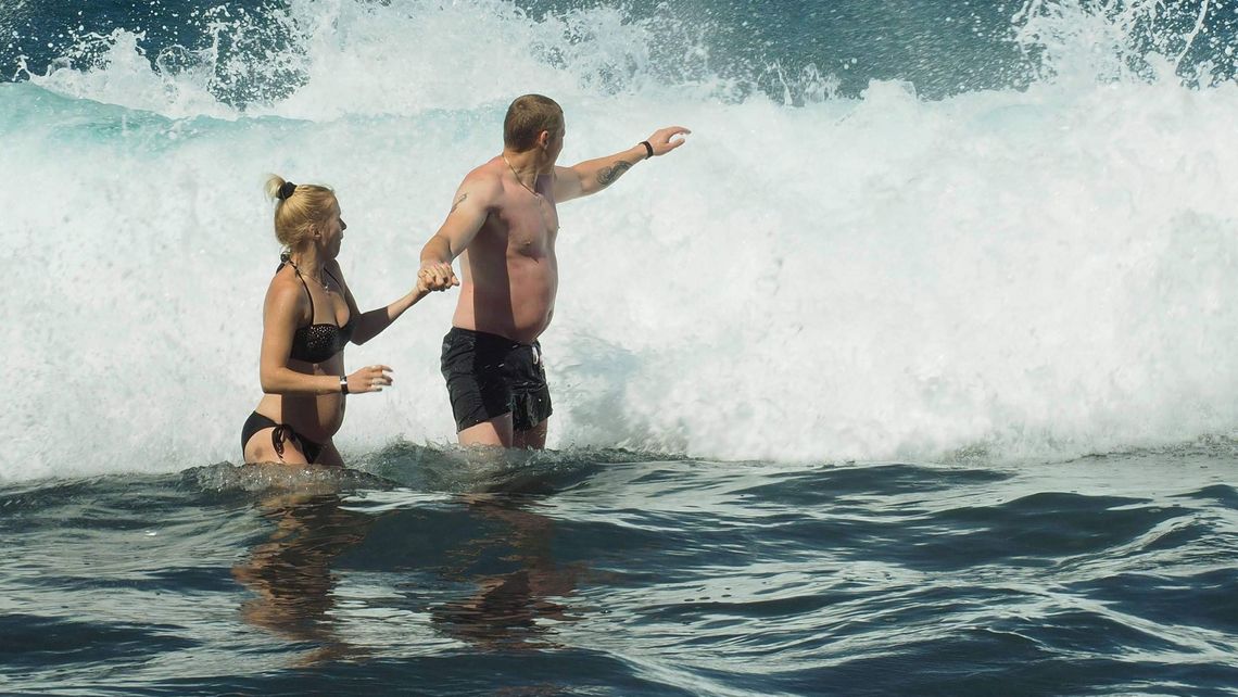 Każdy etatowy pracownik w Polsce ma dostać 1000 zł na wakacje. Jest jeden warunek
