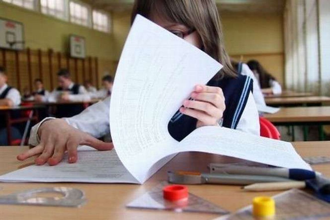 „Każdy piękny od poczęcia”. Kontrowersje wokół konkursu dla uczniów