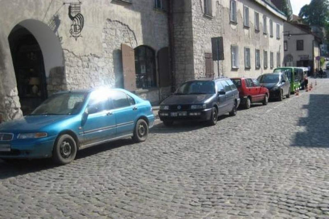 Kazimierz Dolny. Ani meleksów ani niepełnosprawnych