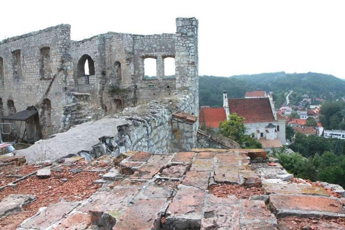 Kazimierz Dolny. Na zamek i basztę już w weekend